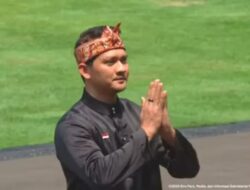Biodata dan Agama Iko Uwais, Aktor Atau Aktris yang Pimpin Pencak Silat Ke Istana Merdeka