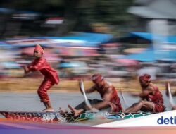 Pacu Jalur Dibuka Wapres Gibran, Dihadiri 16 Dubes Negeri Sahabat