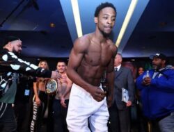 Keyshawn Davis Penantang No. 1 WBO Ke Kelas Ringan Super