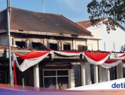 Tempattinggal Bagus Kebanggaan Surabaya Hangus, Karena Itu Abu Usai Unjuk Rasa Unjuk Rasa