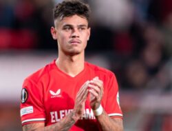 Mees Hilgers Sempat Diminati 2 Skuad Belanda Sesudah Batal Gabung Stade Brest