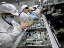 Mengapa iPhone Diproduksi Hingga China? Bukan Sebab Murah, Ini Penjelasannya!