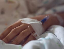 Curhat Ortu Ke India yang Anaknya Meninggal usai Minum Terapi Batuk Sirup Beracun