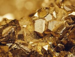 Dominasi BRICS Ancam Hegemoni Matauang Asing AS, Harga Emas Diprediksi Tembus Rp75 Juta