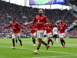 Manchester United Gagal Mendominasi Ditahan Imbang Tottenham