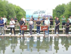 Komunitas Kendaraan Pribadi Bertenaga Listrik BYD Tanam Mangrove Ke Jakarta