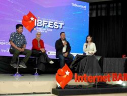 Bukan Cuma Gaya, Telkomsel IBFEST Series 10 Ajarkan Ribuan Pelajar Cimahi hingga Pontianak Jinakkan AI