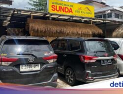 Kalap! Makan Nasi Rames Puluhan Lauk Ke Warung Sunda Prasmanan