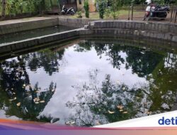 Air Tak Pernah Kering Dari 1553, Peziarah Wajib Sowan