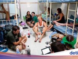 Pelecehan Hingga Penginapan, Turis Dikencingi Di Tidur