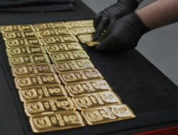 Diborong BRICS, Harga Emas Dunia Diramal Melambung Pekan Di