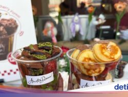 Dessert Poffertjes Buah Disiram Cokelat Leleh Rp 85 Ribu, Worth It Kah?