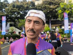 Masih Berlari Pace 3 Di Umur Hampir 60, Pria Pensiunan Ini Bagikan Rahasianya