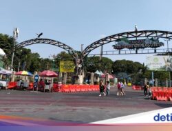 Libur Sekolah Hampir Usai, Ragunan Dipadati Ribuan Wisatawan