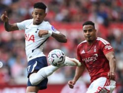 Tottenham Ditahan Imbang Nottingham Forest