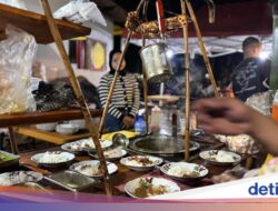 Gultik TikToker Nadshav Viral Di BKT, Antre 30 Menit Untuk Gulai Lekoh!