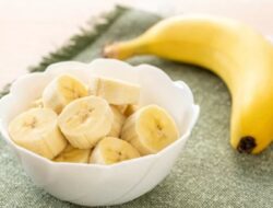 7 Buah Sebagai Membantu Tidur Lebih Nyenyak, Ada Pisang hingga Kiwi