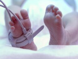 Bayi 24 Hari Meninggal, Sefatal Ini Dampak Memberi Makan Anak Hingga Bawah 6 Bulan